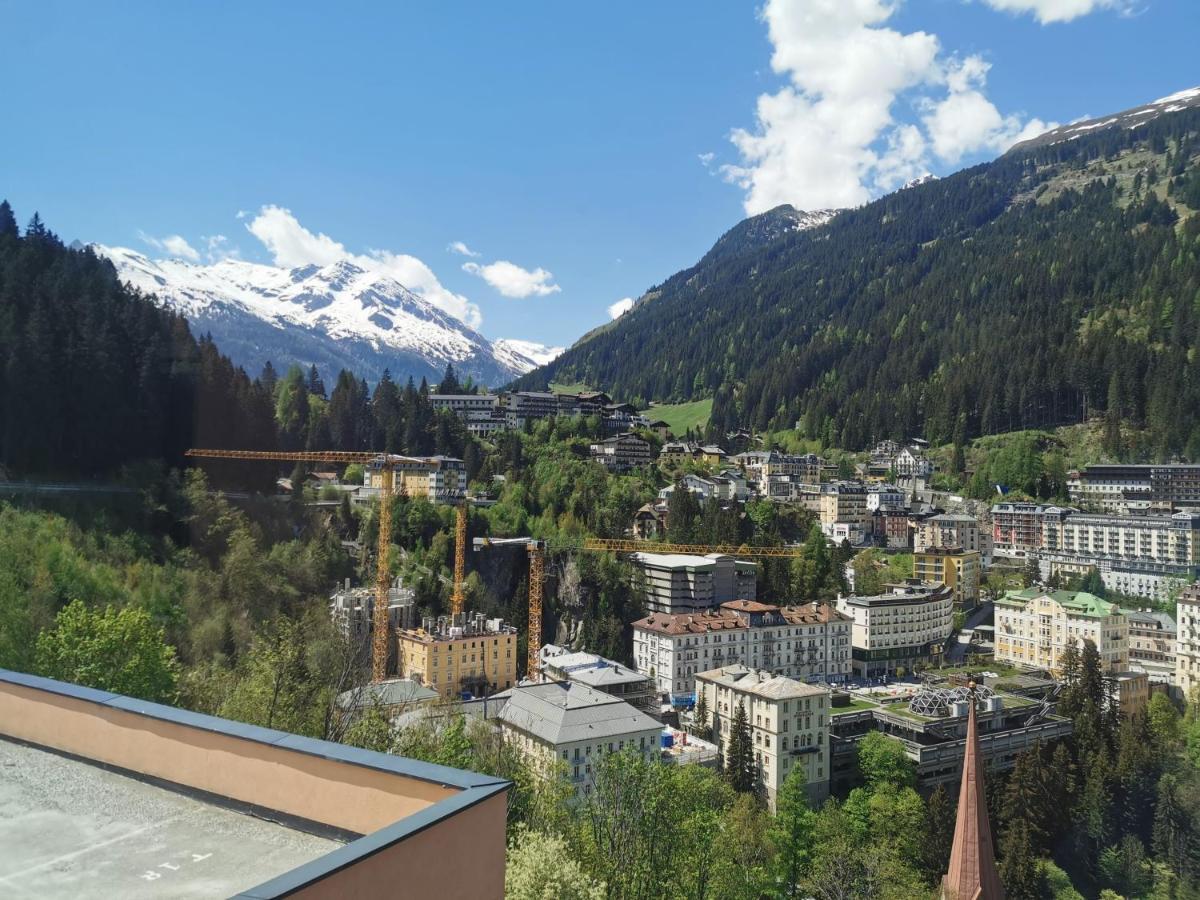 The View - Design Panorama Lodge Das Schiller Bad Gastein Exterior photo